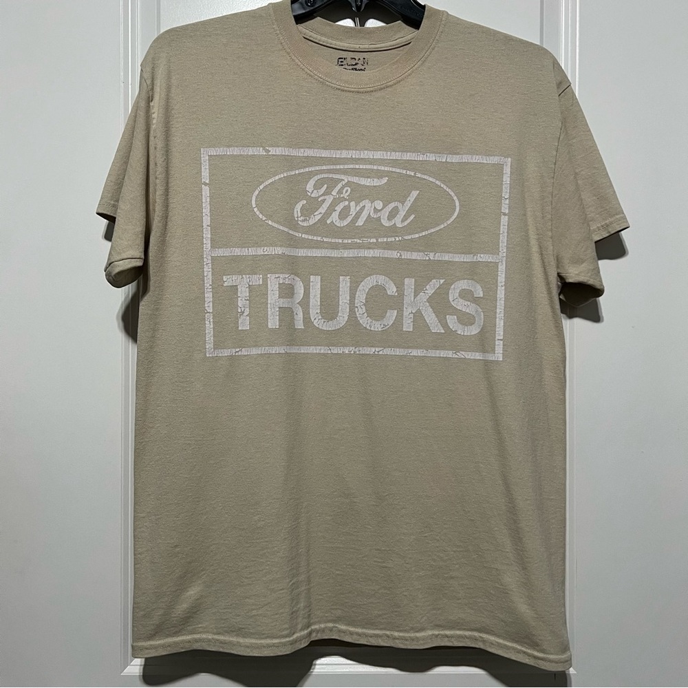 Gildan Dryblend Men’s Custom “Ford Trucks” SS T-Shirt in Light Tan Taupe